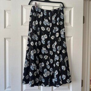 Nine West Women's Black and Navy Skirt